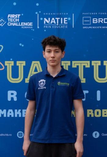 Quantum-Robotics-FTC-FIRST-competiton-team-members-Kerem-Uteu